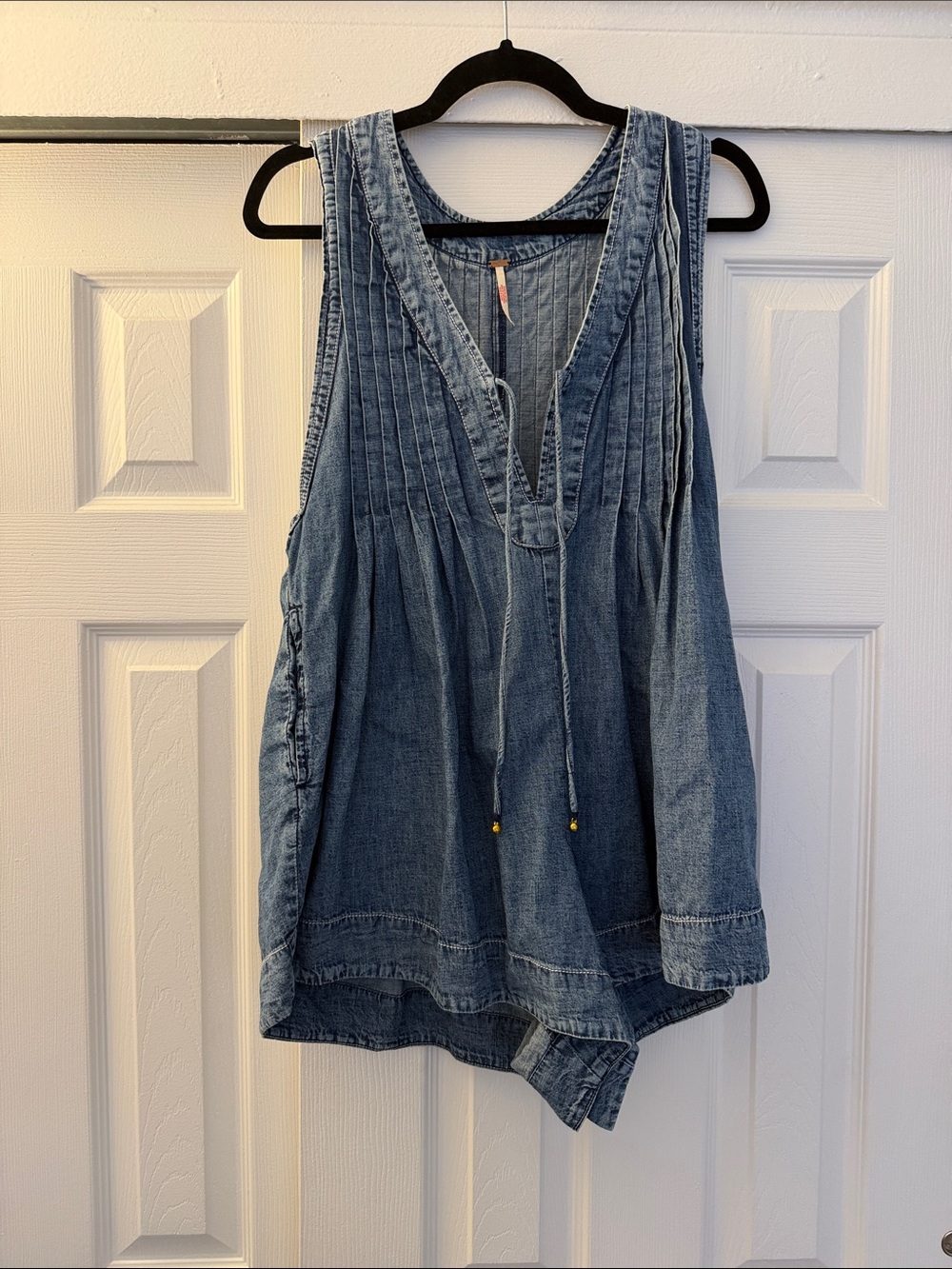 Free People Denim Blue Pintuck Sleeveless Tunic